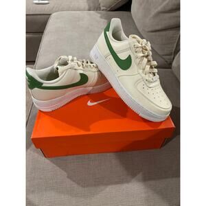 Nike Air Force 1 '07 Women's Shoes – Coconut Milk/Chlorophyll-sail